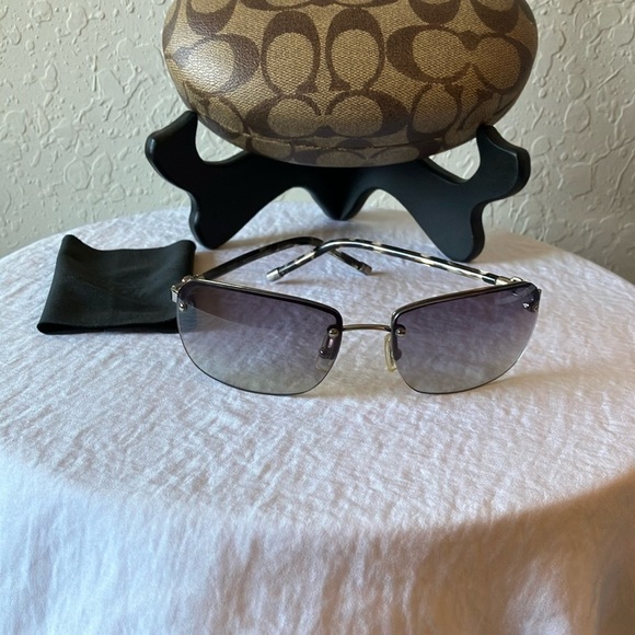 Coach: Black Bleeker (S322) Sunglasses- Case & Cleaning Cloth- lenses have marks - Picture 1 of 16